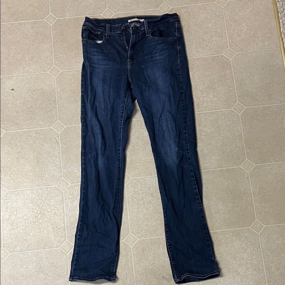 Levi’s High Rise Straight Jeans